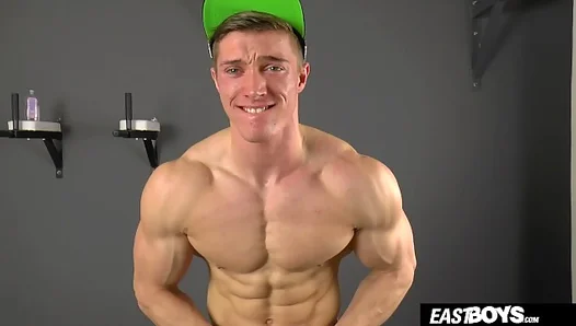 Hard Horny: This Hot Straight Guy JERKS HIS THICK COCK LIKE A BEAST – 18+