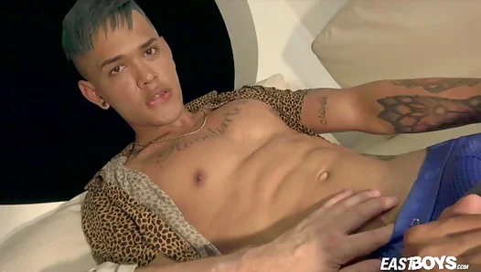 Chris Heria Takes On Colombias Hottest In Fiery Bareback Action – GayPornXXX
