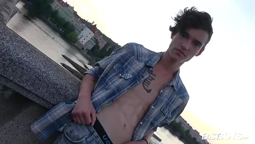 Johnny Walsh Unleashed in Prague – Hot Bareback Escapades Ahead – 18+