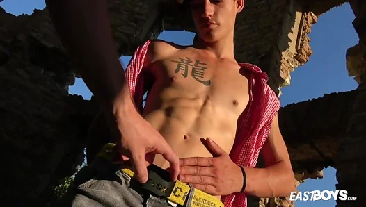 Steamy Summer Nights: Hot Adventures with Johnny – OnlyFans 18+