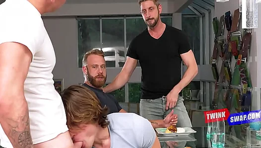 Stepbrothers Reunite: From Friendly Greeting to Hot Twin Thrusting Action – 18+
