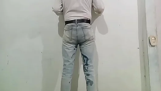 Soaked Diaper Fetish Sparks Intense Solo Session – NaughtyFun 18+