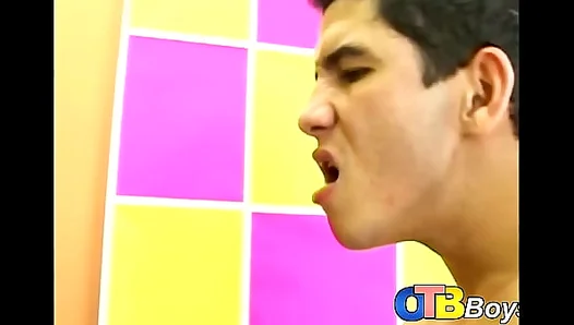 Latino Beauty Takes Huge Cock Deep — Hot Anal Ride – XXXTape 18+