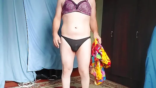 Busty Shemale Youta Serves Milf Realness – Hot Trans Cutie Flaunts Curves Live