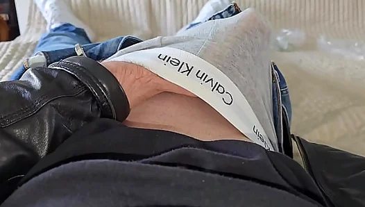 Leather-Daddy Action: Hard Muscle Guy Jerks Massive Cock – Phantom Gents x CK Obsession