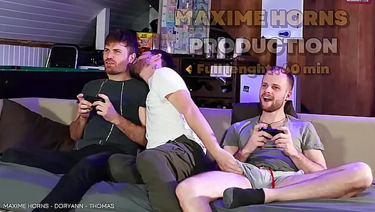 Double Trouble Pleasure: Bareback DP with Hungry Twink Twins – MaximeHorns 18+