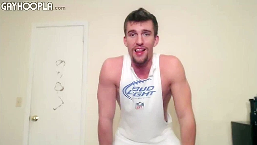 Rough Ride: Cody Wolfes Intense Cowboy Solo Session – GayHoopla 18+