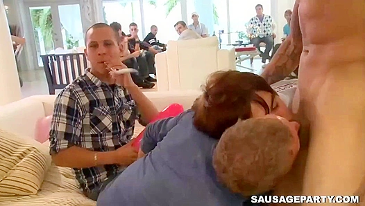Passionate Latin Men Share Fiery Blowjob Moments – Heat Builds Fast – TinyGays 18+