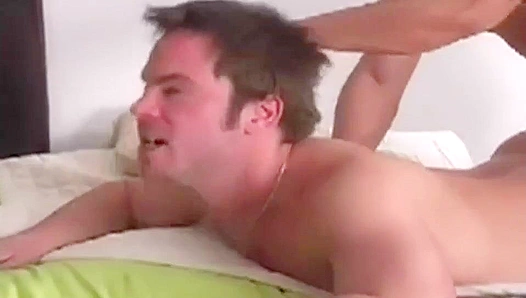 Lee Covington Bailey: Ripped Daddy Takes Every Thick Stroke – GayPornOver30