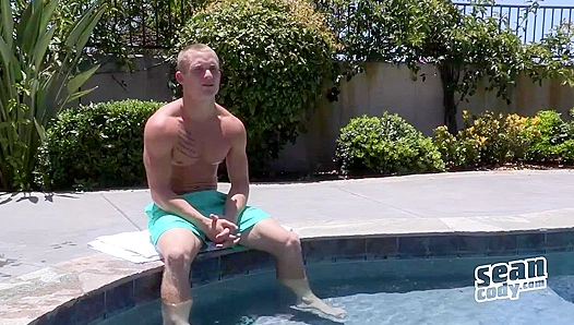 Ripped William Unleashes a Thick Cumload All Over His Body – Steamy Solo from SeanCodyX