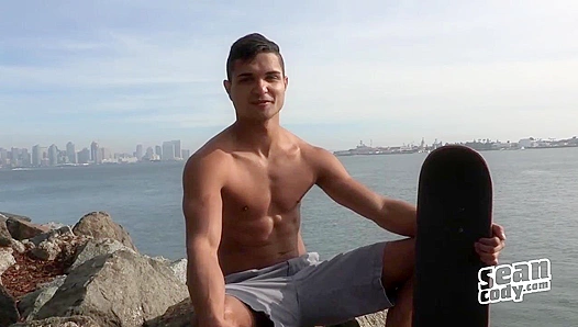 Ripped Mateo Takes Control: Intense Solo Workout – Sean Cody Xclusive