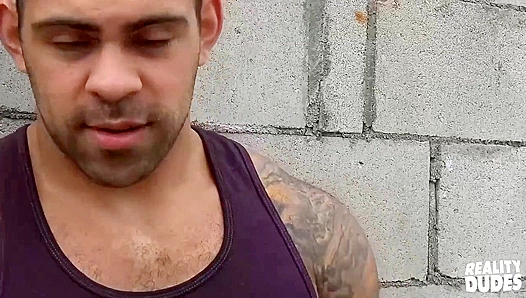 Paul Wagner Dominates Lorenzo Flexx in Steamy Bear Action – HardChaser Xclusive