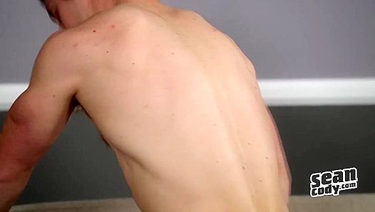 Bruno Hayes Gags on Massive Cum Shot, Big Ass On Display – SeanCodyX