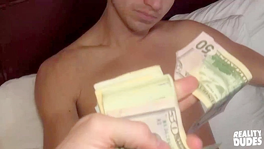 Paul Wagner Seduces Vinny Blackwood—First-Time Gay Tryst Ignites Passion – Str8Chaser
