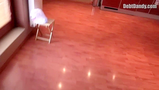 Desperate Gamer Gets Pounded Hard for Cash — Raw Ass Payback! – XXXGayTube 18+