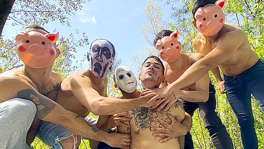 Moonlit Madness: Masked Men Fuck Hard Outdoors – Hot Gay Orgy Action