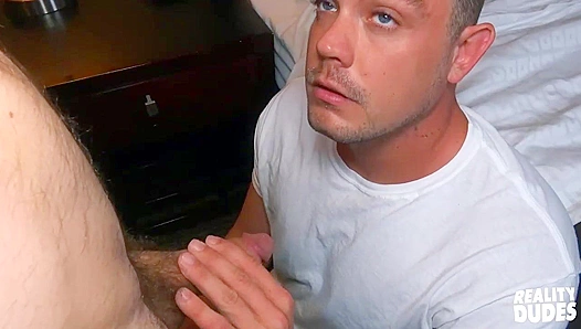 First Timers Love It Rough: Raw Anal Debut Has Him Begging For More – Str8Chaser