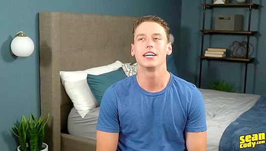 Karter Groans Loud as He Juggles His Massive Muscled Dick – SeanCody