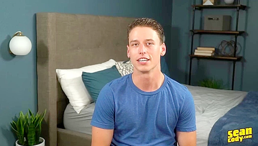Karter Groans Loud as He Juggles His Massive Muscled Dick – SeanCody