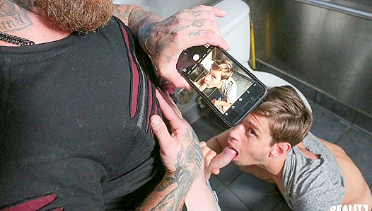 Gage Unkutts Steamy Encounter in a Public Restroom — RealityDudes 18+