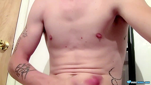 Skinny Twitch Jocks Off Hard in Tighty Whities — Solo Heat from UndieTwinks